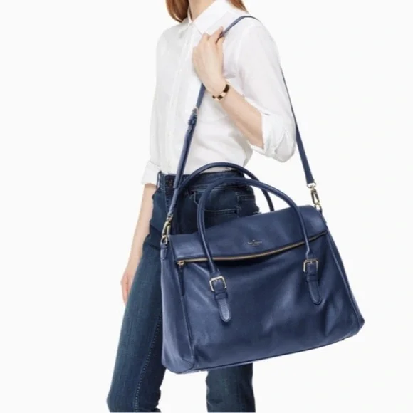 Kate Spade New York Brighton Park Leslie Pebble Travel Leslie bag - Picture 2 of 10